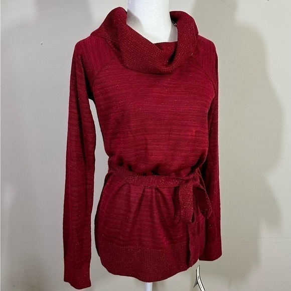 N. W.T. AB Studio sz lg cowl neck sweater red with a with matching belt - Picture 1 of 13